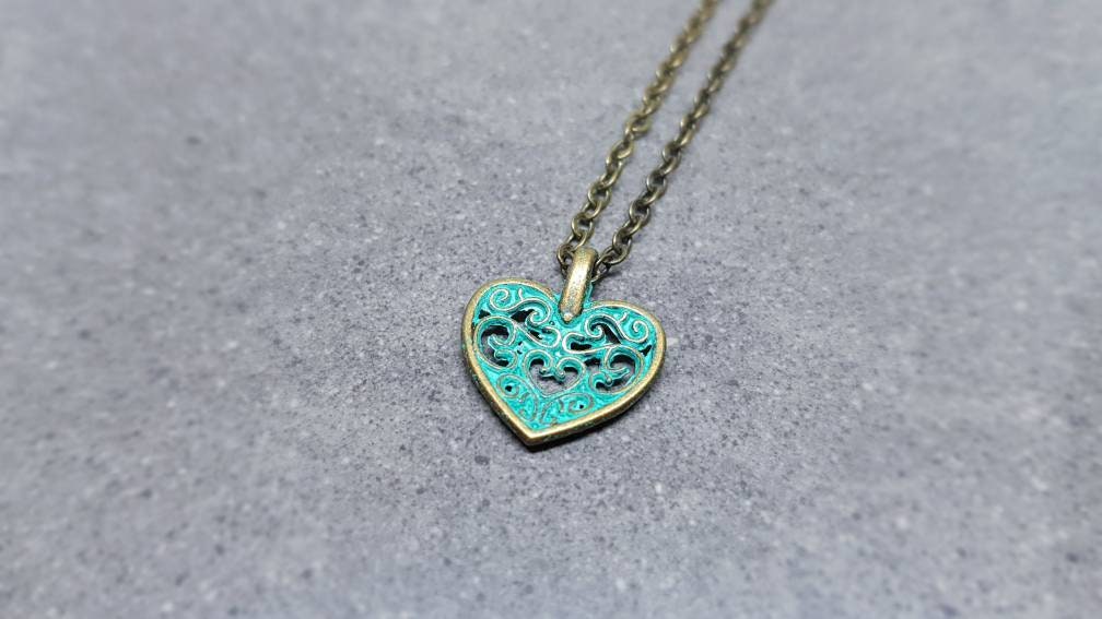 Heart Choker, Minimalistic Choker, Antique Bronze verdigris Tone Choker, Verdigris Heart Necklace, Heart Necklace