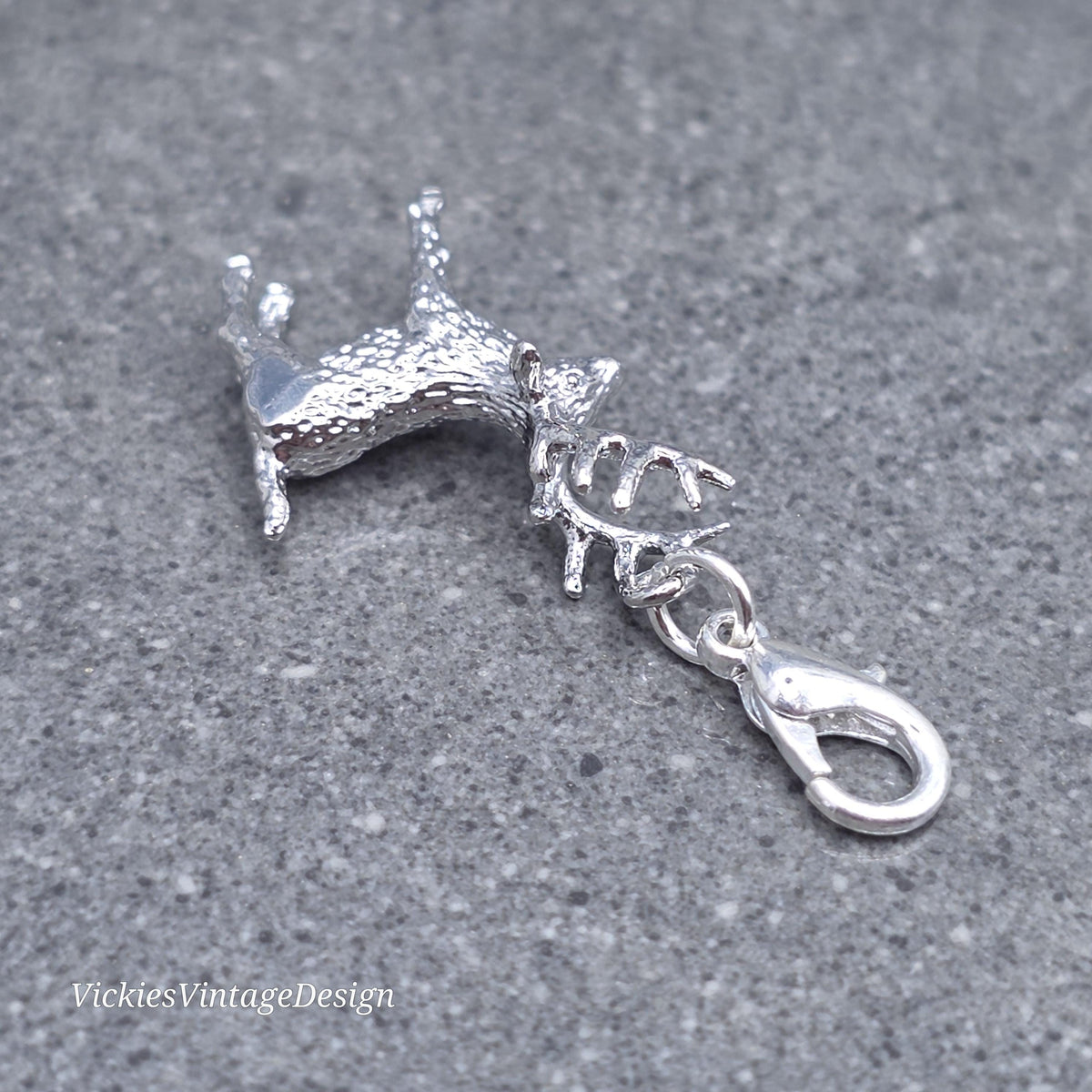 Stag Clip on Charm with Silver Plated Lobster Clasp, real platinum Plated, Brass, Nickel Free, Stitch Marker, Zipper, Planner Charm