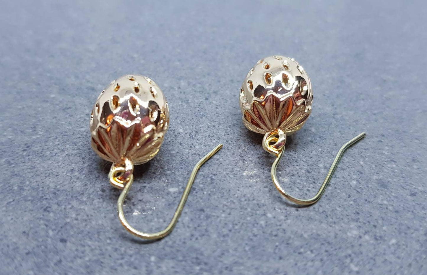18 Karat vergoldete Erdbeer-Ohrringe