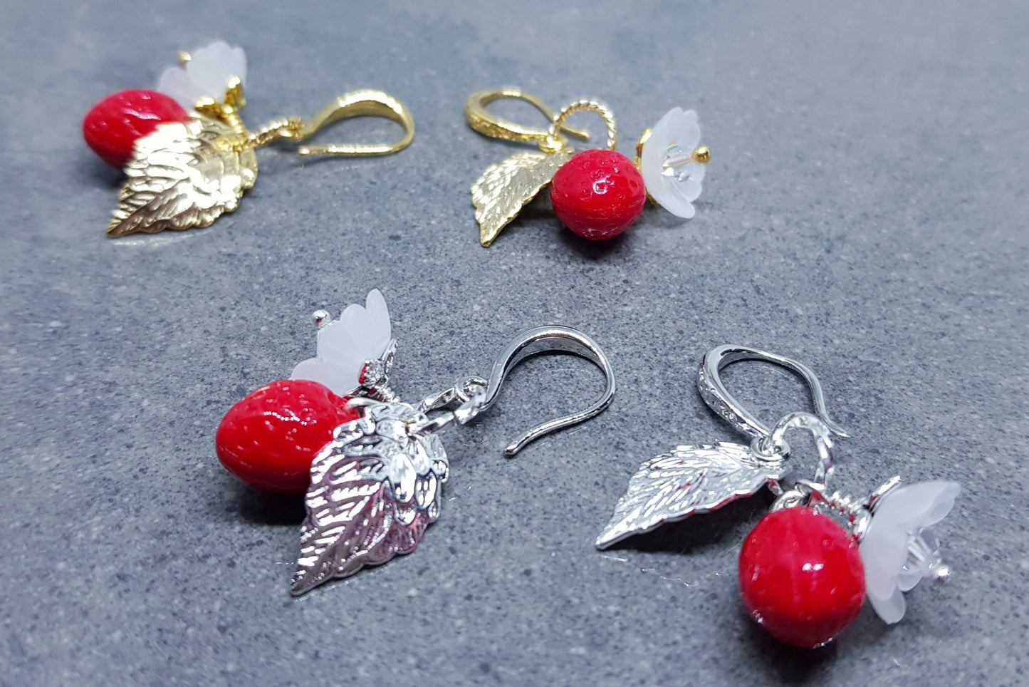 PRIMERO Crystals® Glass Strawberry Earrings
