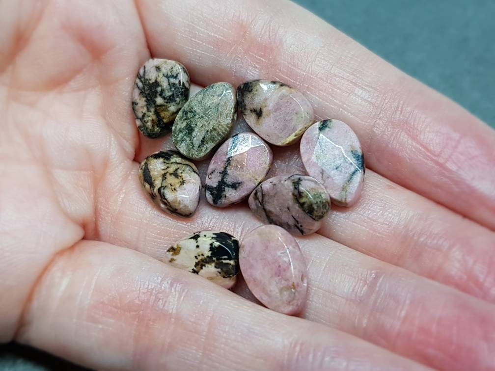 Handmade Rhodonite Gemstone Necklace, Rhodonite Jewellery, Gemstone Jewellery, Silver Plated, 925 Sterling Necklace