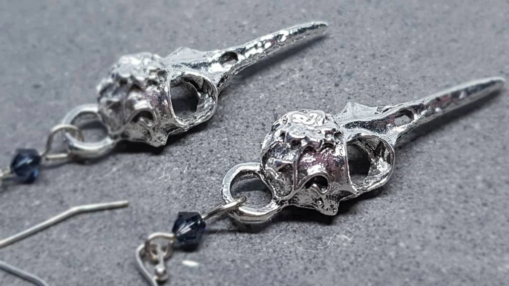 PRIMERO Crystals® Raven Skull Earrings