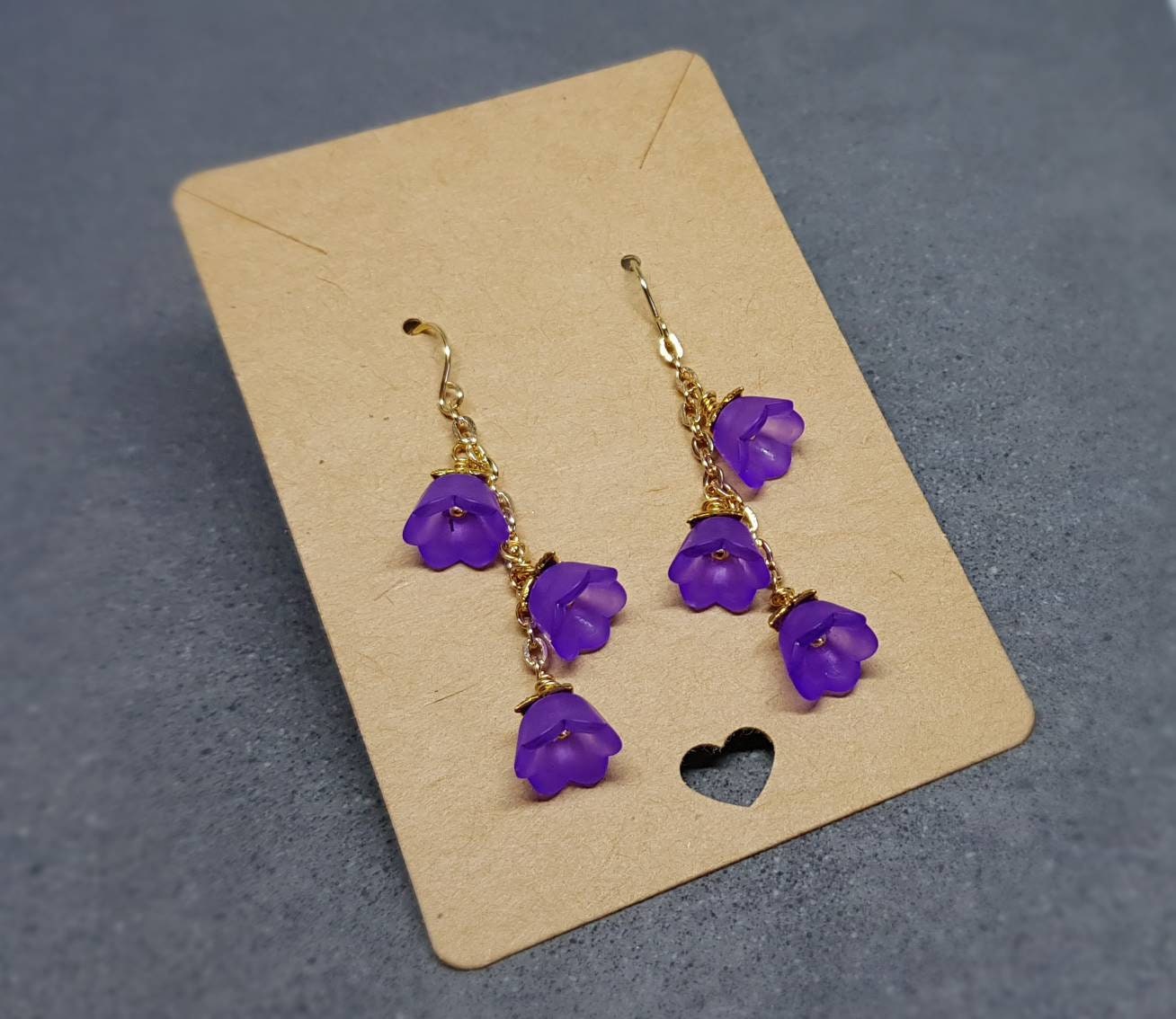 Flower Earrings, Hypoallergenic Ear Wires, Purple Earrings, Light Purple Earrings, Boho Jewelry, Simple Vintage Earrings