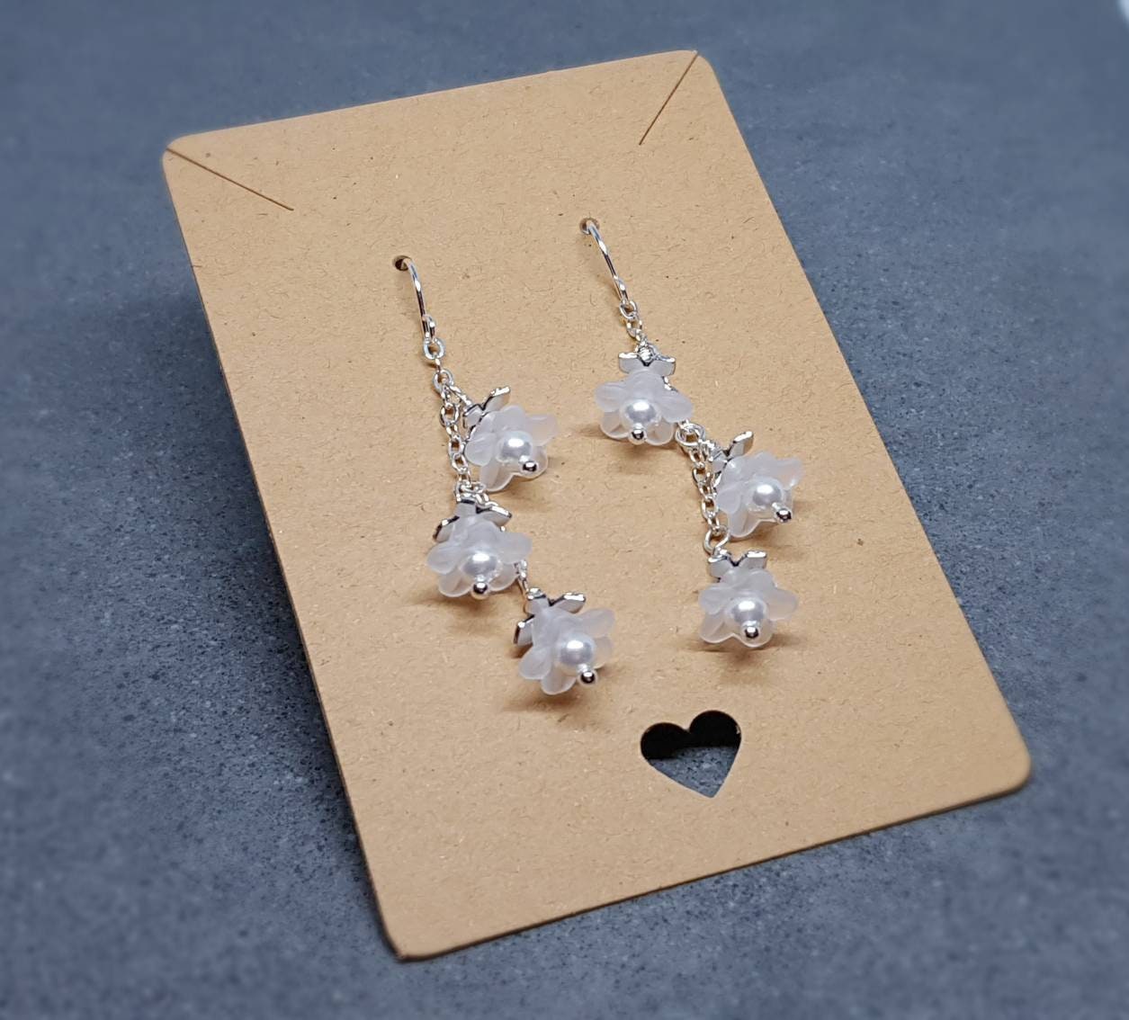 Flower Earrings, Hypoallergenic Ear Wires, Snowdrop Earrings, Spring Flower Earrings, White Earrings, White PRIMERO Crystals® Pearl Earrings