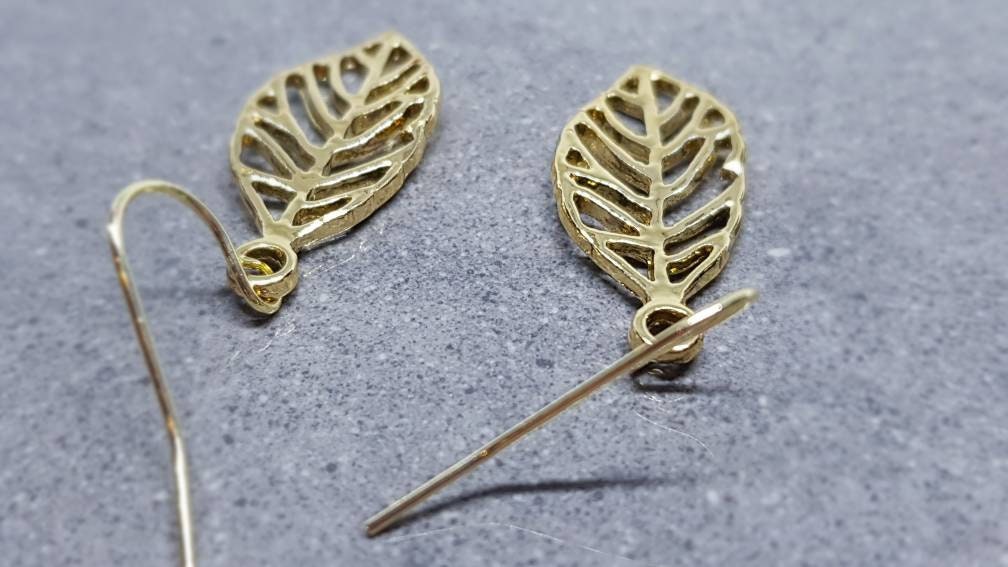Leaf Earrings, Hypoallergenic Ear Wires, Gold Leaf Earrings, Tree Earrings, Leaf Earrings, Gold Leaf Jewelry, Gift for her