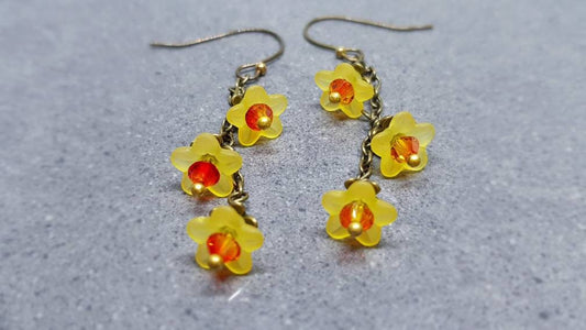 Flower Earrings, Hypoallergenic Ear Wires, Daffodil Earrings, Spring Flower Earrings, Easter Earrings, PRIMERO Crystals®, Mother's Day