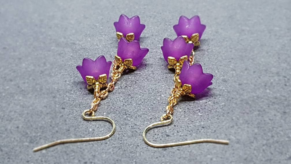 Flower Earrings, Hypoallergenic Ear Wires, Purple Earrings, Deep Purple Earrings, Boho Jewelry, Simple Vintage Earrings