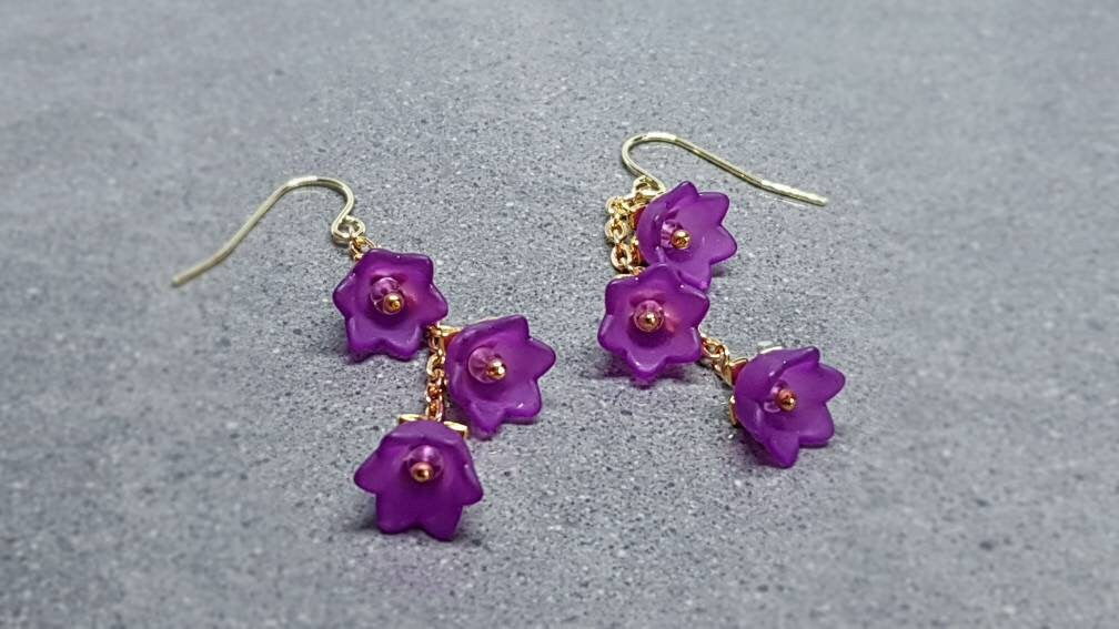 Flower Earrings, Hypoallergenic Ear Wires, Purple Earrings, Deep Purple Earrings, Boho Jewelry, Simple Vintage Earrings