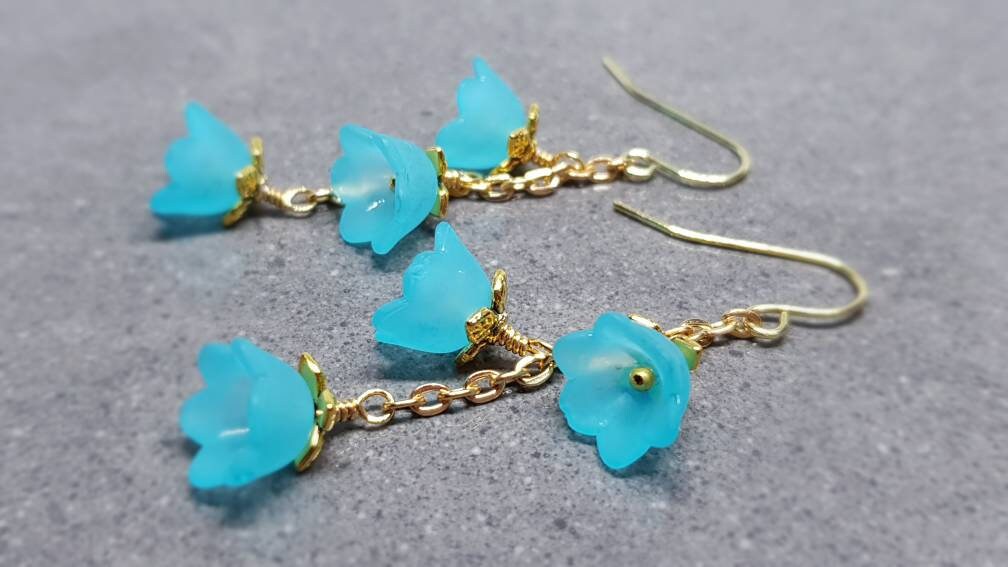 Flower Earrings, Hypoallergenic Ear Wires, Torquoise Earrings, Boho Jewelry, Simple Vintage Earrings
