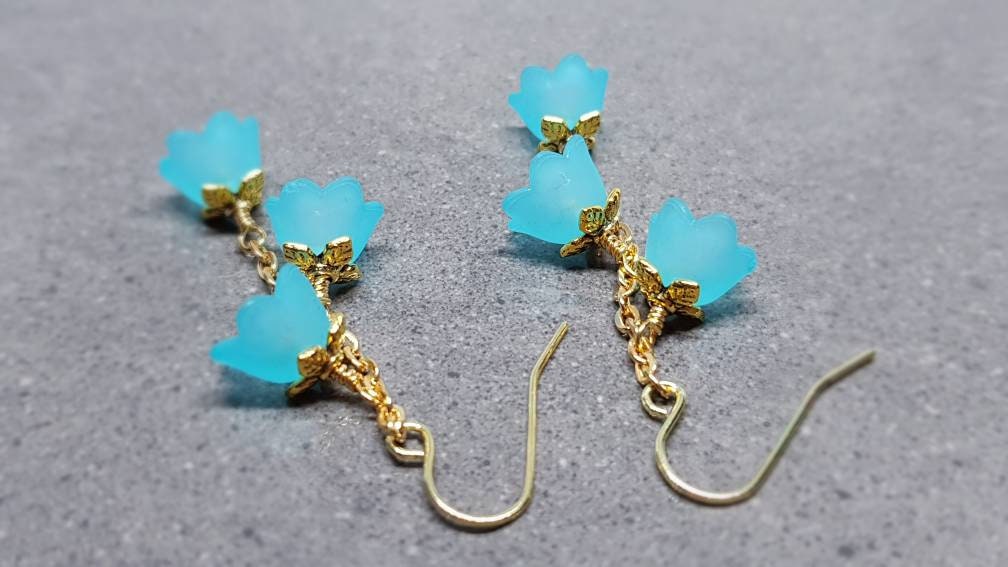 Flower Earrings, Hypoallergenic Ear Wires, Torquoise Earrings, Boho Jewelry, Simple Vintage Earrings