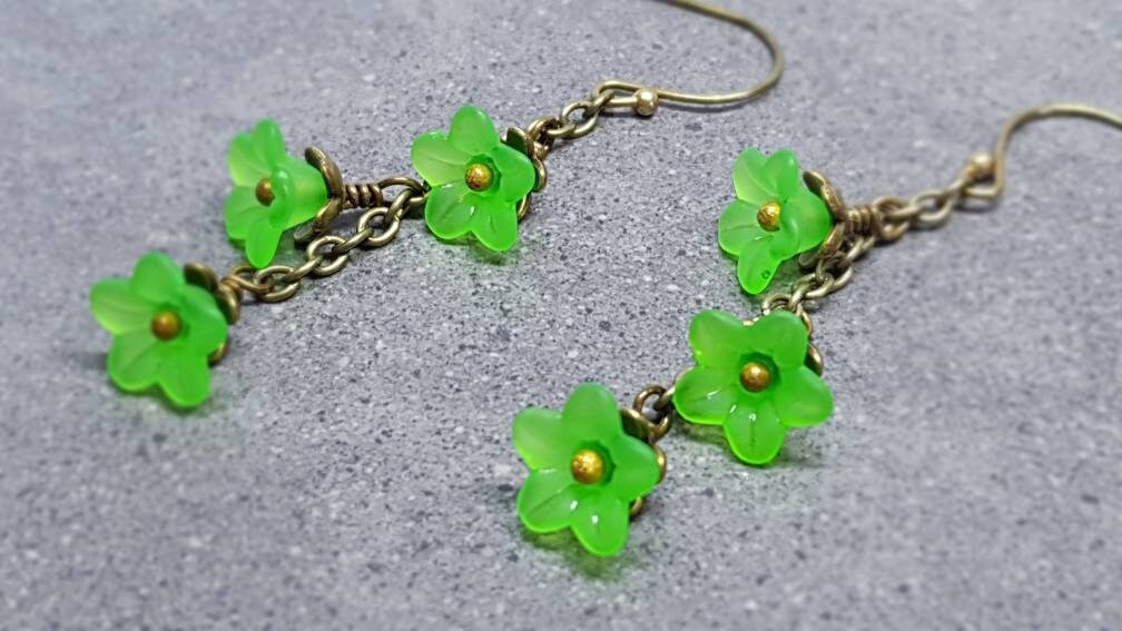 Flower Earrings, Hypoallergenic Ear Wires, Bright Green Earrings, Boho Jewelry, Simple Vintage Earrings