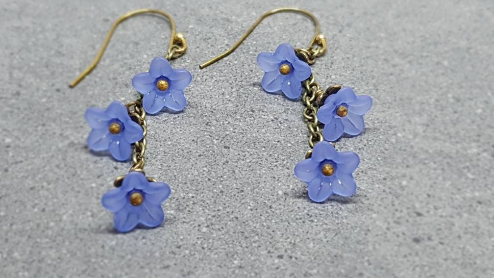 Flower Earrings, Hypoallergenic Ear Wires, Lavender Blue Earrings, Boho Jewelry, Simple Vintage Earrings
