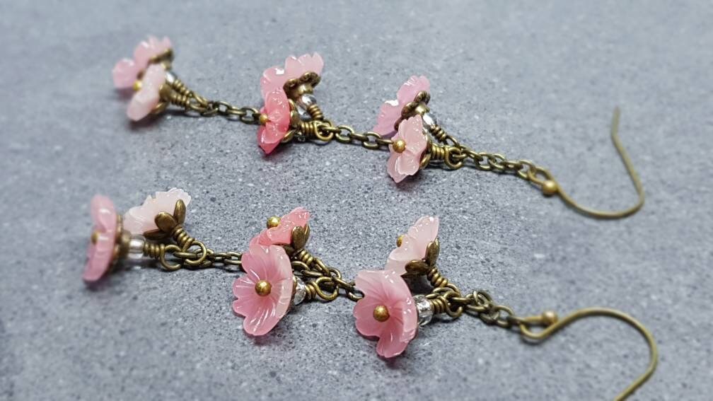 Flower Earrings, Hypoallergenic Ear Wires, Dusky Pink/Peach Earrings, Boho Jewelry, PRIMERO Crystals®, Handmade Item