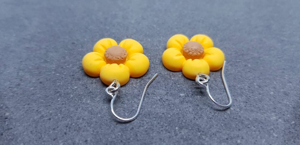 Yellow Daisy Earrings, Hypoallergenic Ear Wires