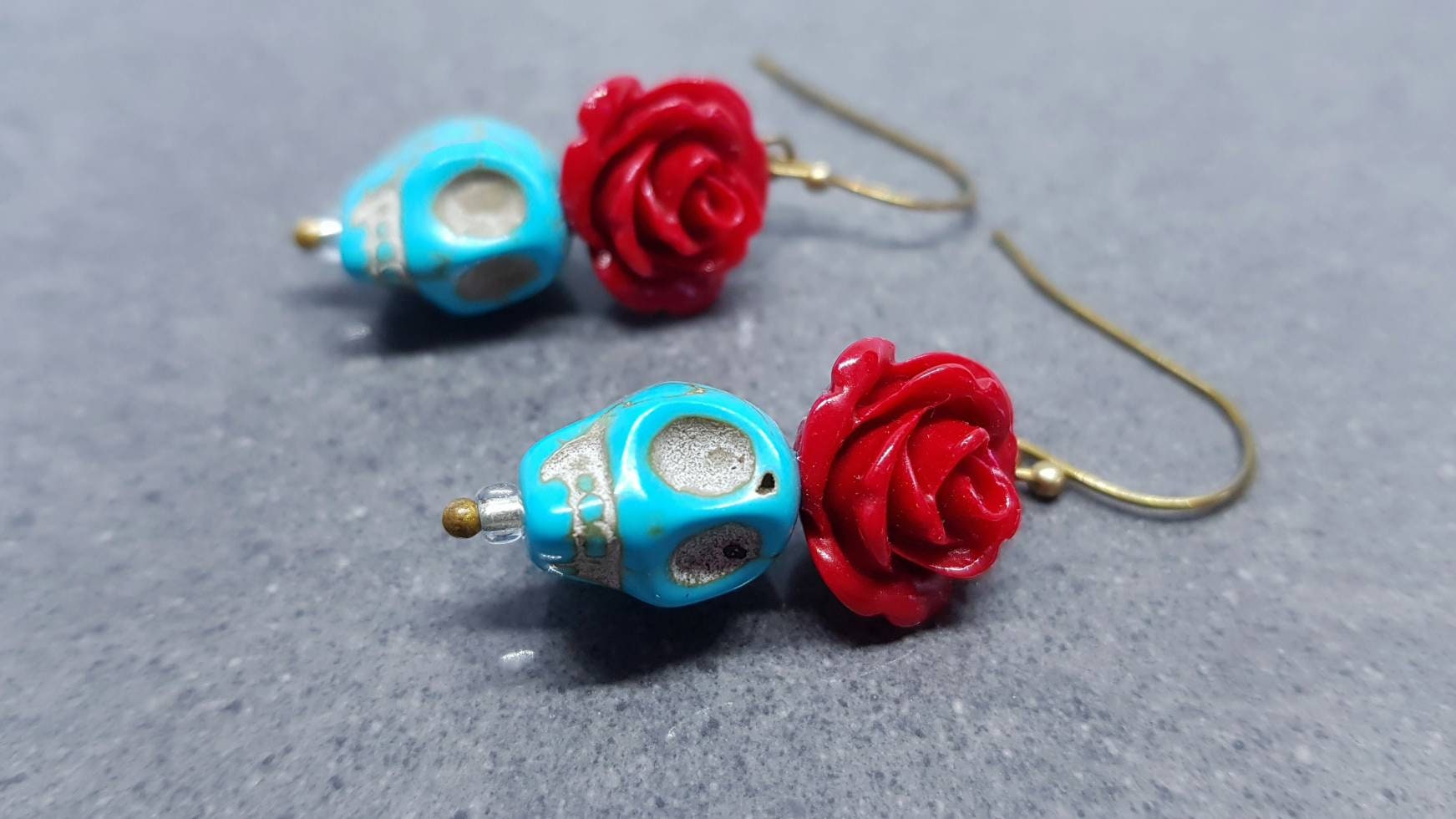 Sugar Skull Earrings, Hypoallergenic Ear Wires, Day of the Dead Themed, Dia De Los Muertos Earrings, Mexican Holiday, Gothic Jewelry