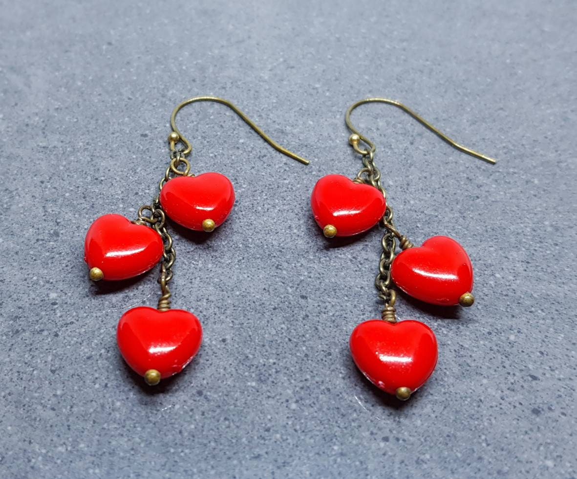 Red Heart Earrings, Hypoallergenic Ear Wires, Red Heart Earrings, Cascading Earrings, Vintage Style