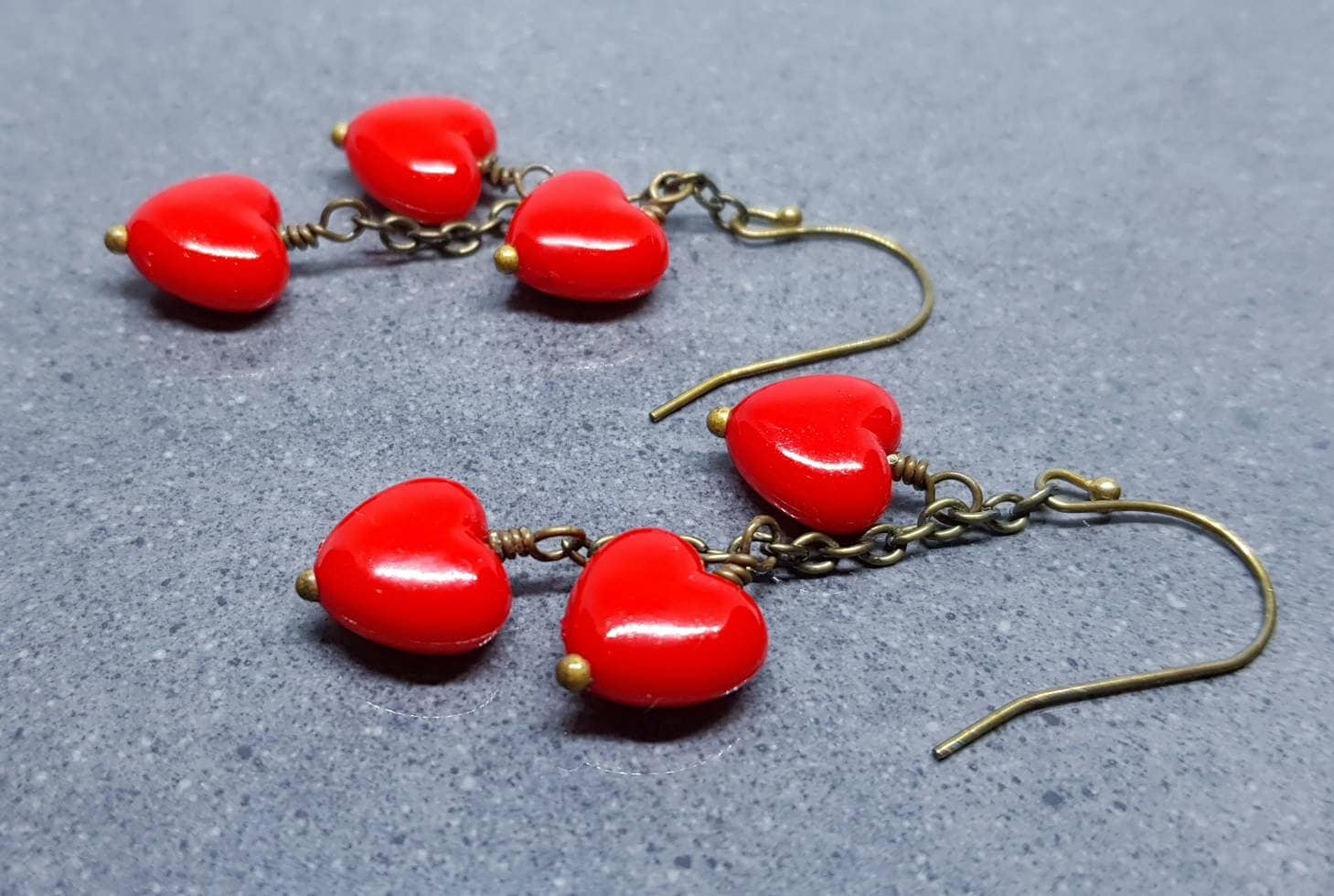 Red Heart Earrings, Hypoallergenic Ear Wires, Red Heart Earrings, Cascading Earrings, Vintage Style