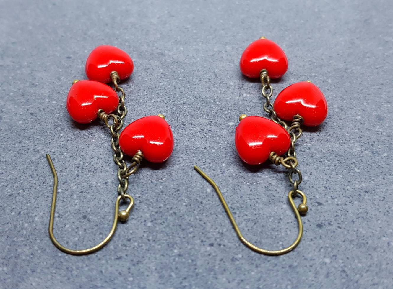 Red Heart Earrings, Hypoallergenic Ear Wires, Red Heart Earrings, Cascading Earrings, Vintage Style