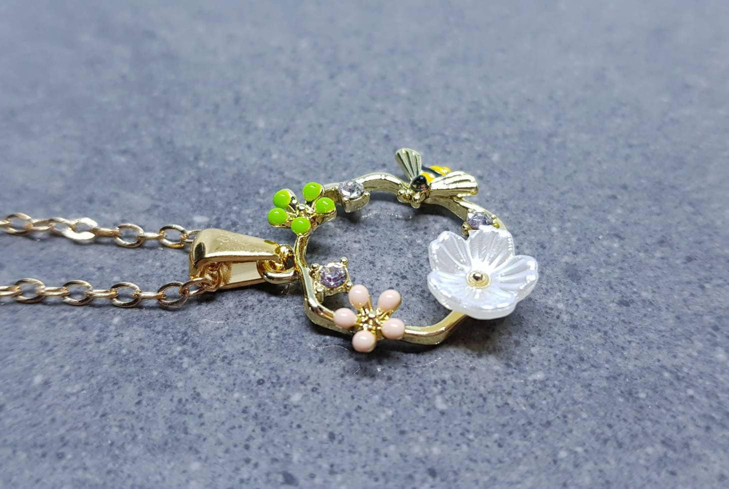 Bee Hoop Necklace, Choker, Bumble Bee Necklace, Gold Tone Necklace, Honey Bee, Flower Necklace