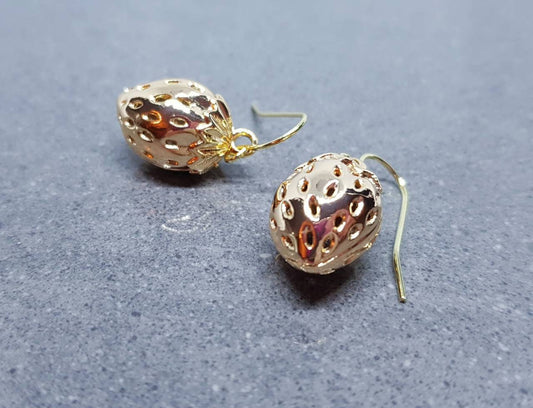 Strawberry Earrings, Hypoallergenic Ear Wires, Fruit Earrings, Super Cute Earrings, Gold Strawberries, Gift Ideas