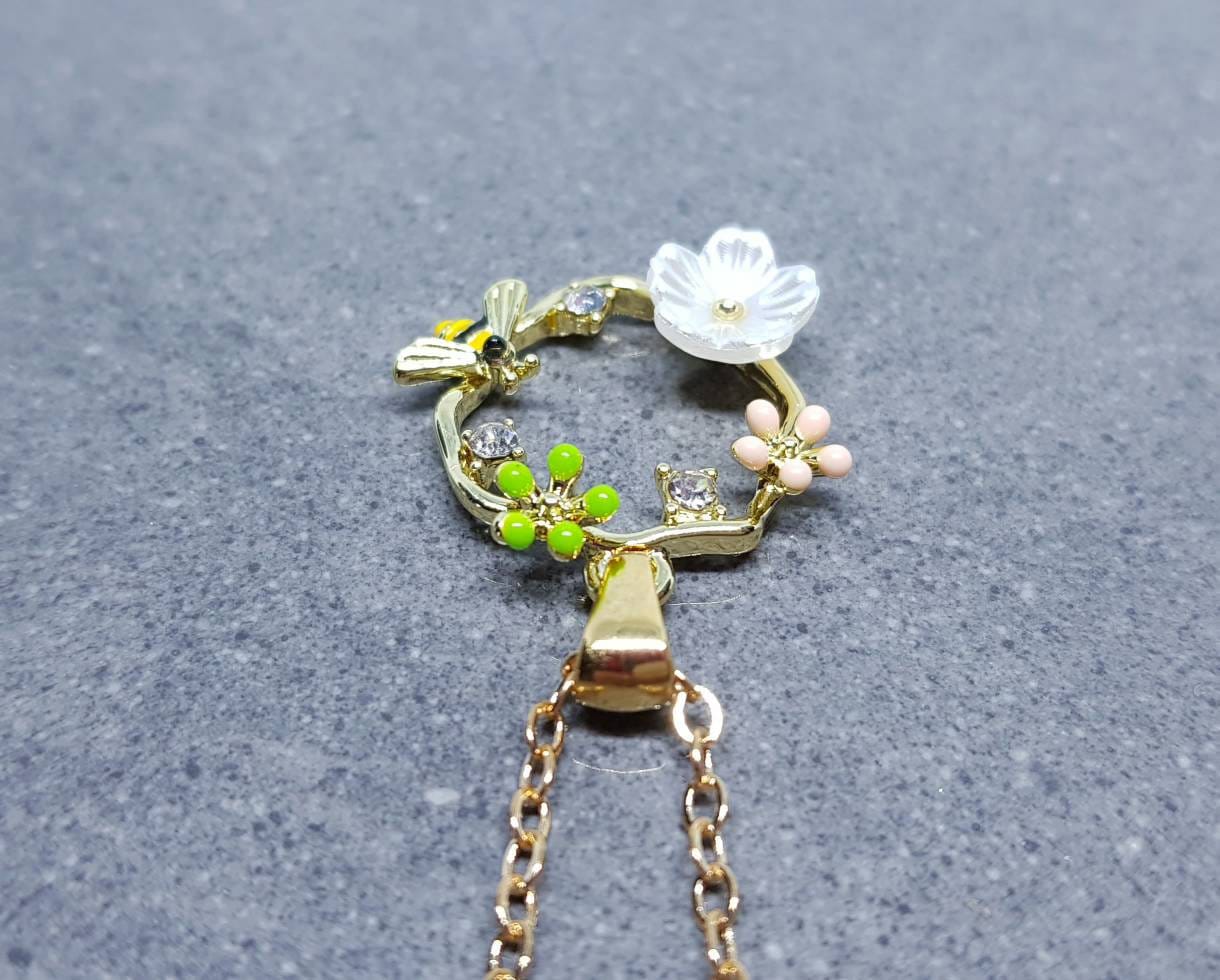 Bee Hoop Necklace, Choker, Bumble Bee Necklace, Gold Tone Necklace, Honey Bee, Flower Necklace