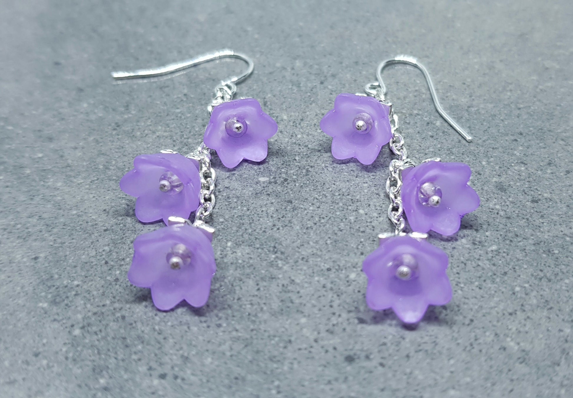 Flower Earrings, Hypoallergenic Ear Wires, Light Purple Earrings, Boho Jewelry, Simple Vintage Earrings