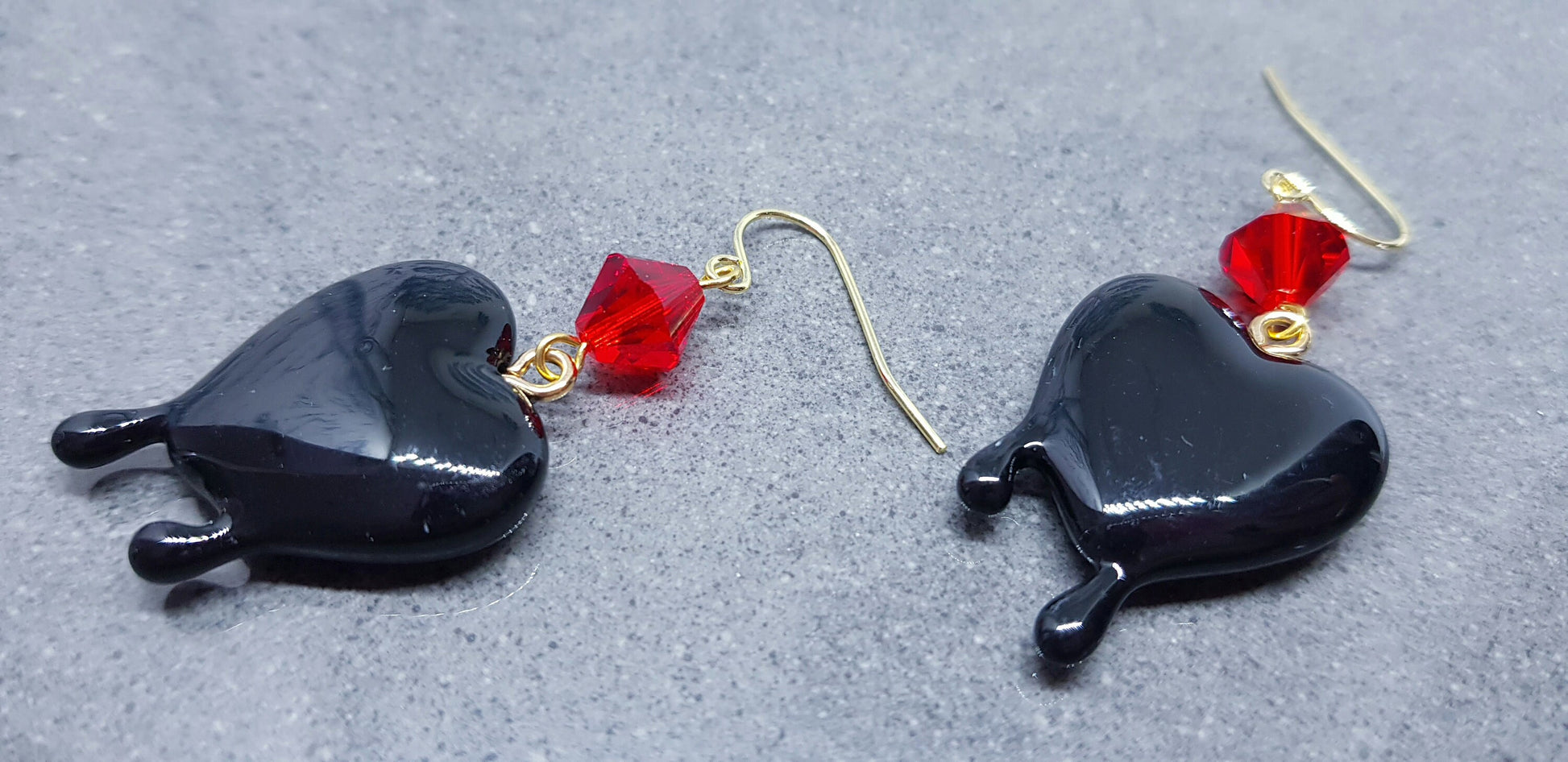 Black Heart Earrings, Red PRIMERO Crystals® Earrings, Hypoallergenic Ear Wires, Gothic Jewellery, Halloween Earrings, Dripping Heart