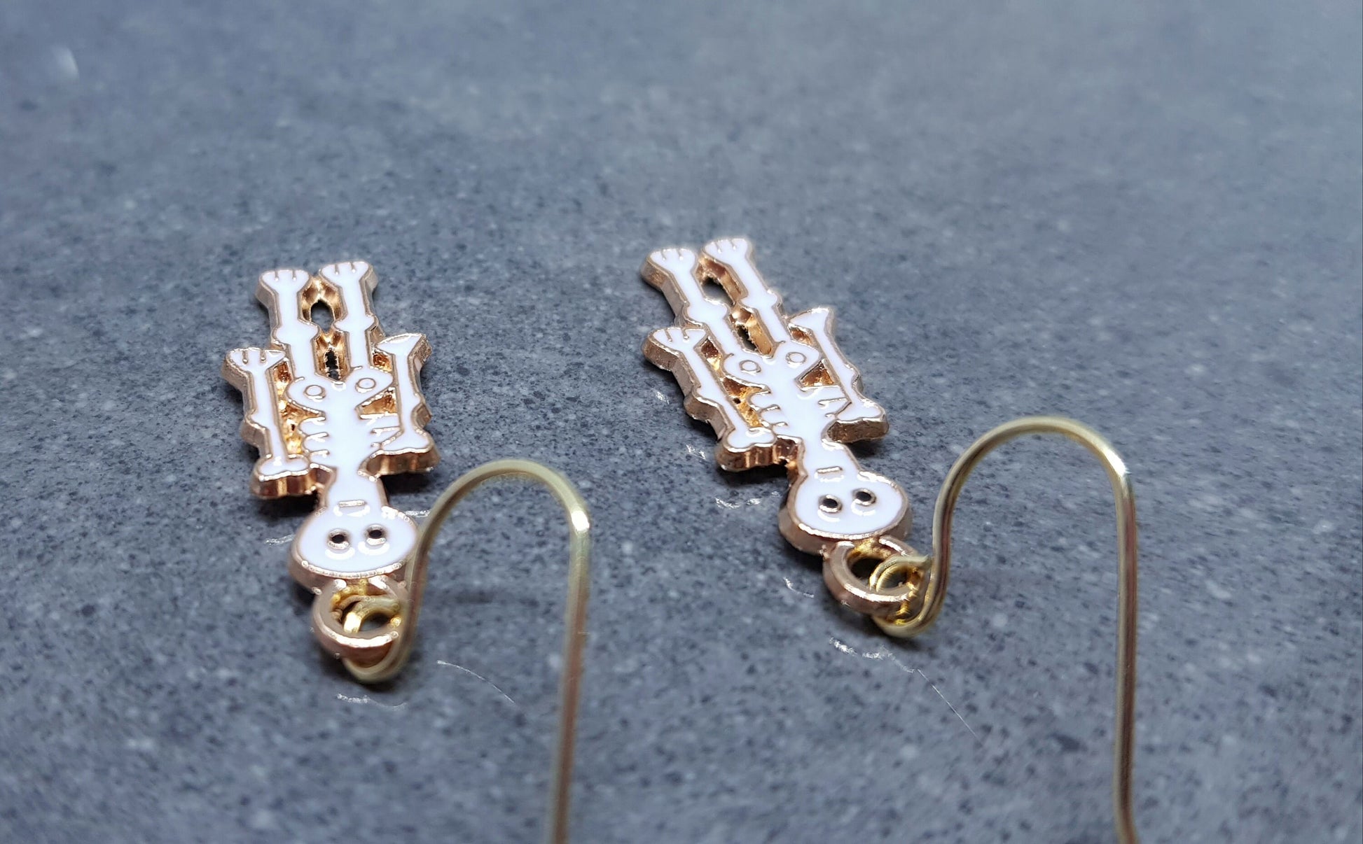 Skeleton Earrings, Hypoallergenic Ear Wires, 925 Sterling Silver Ear Wires, Gothic Jewellery, Halloween, Trick or Treat