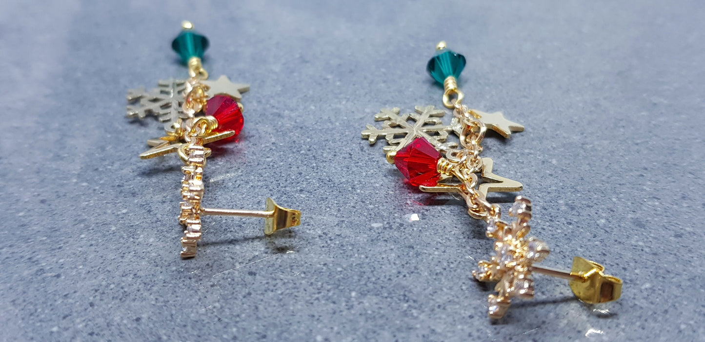 Snowflake Earrings, Star Earrings, PRIMERO Crystals® Earrings, Christmas Earrings, Cubic Zirconia Studs, Nickle Free, Festive Earrings