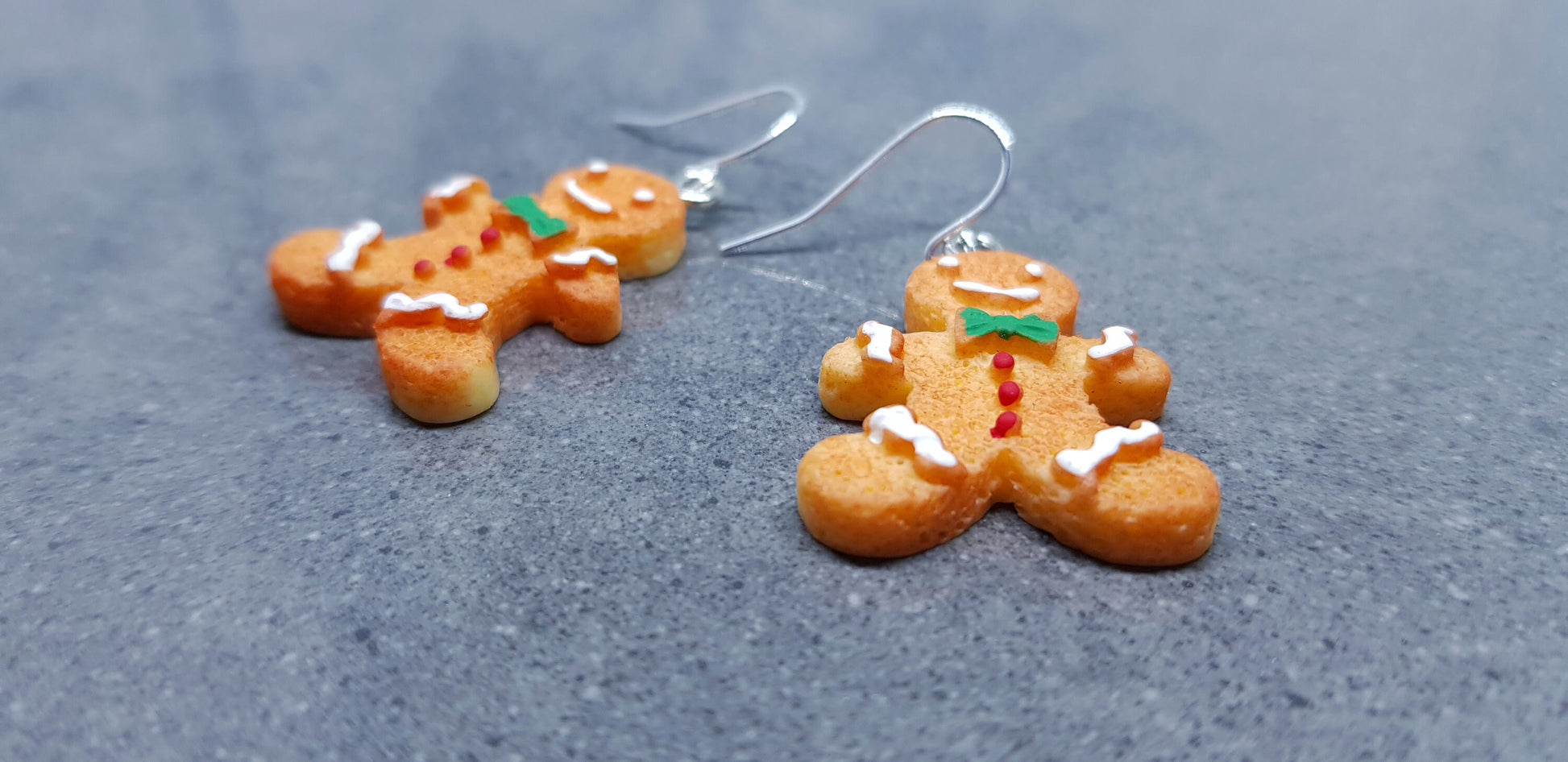 Gingerbread Men Earrings, Hypoallergenic Ear Wires, Christmas Earrings, Festive Earrings