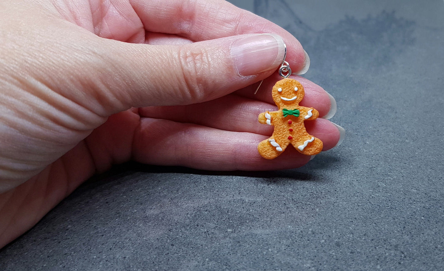 Gingerbread Men Earrings, Hypoallergenic Ear Wires, Christmas Earrings, Festive Earrings