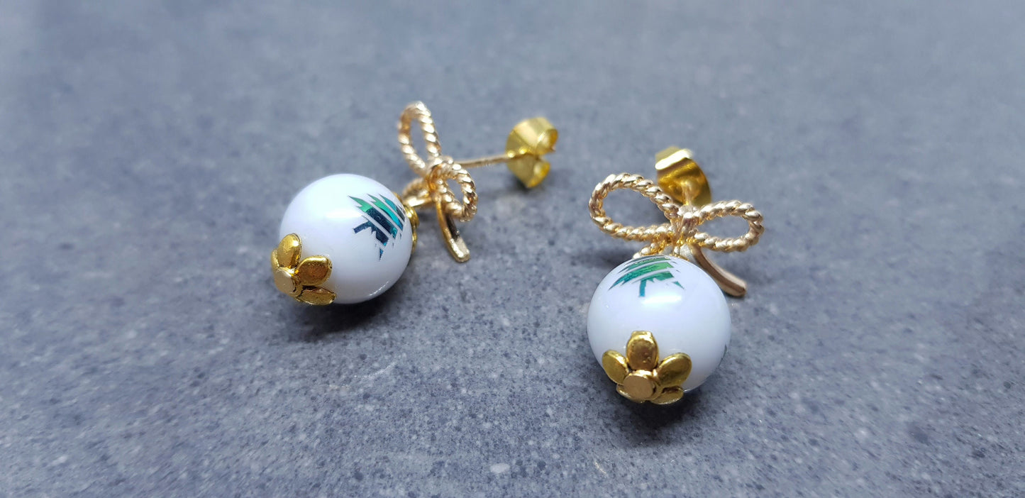 Glass Christmas Tree Earrings, Glass Pearl Earrings, Brass bow studs, White Bead Jewellery, Vintage Style Earrings