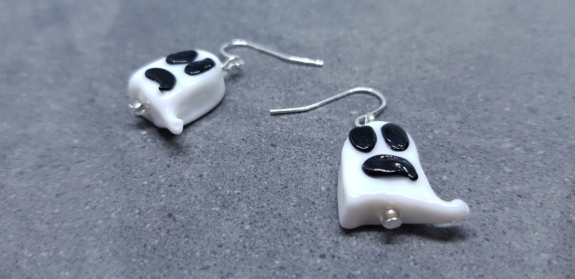 Glass Ghost Earrings, Hypoallergenic Ear Wires, Autumn Fall Earrings, Halloween Earrings, Halloween Party, Hallows Eve