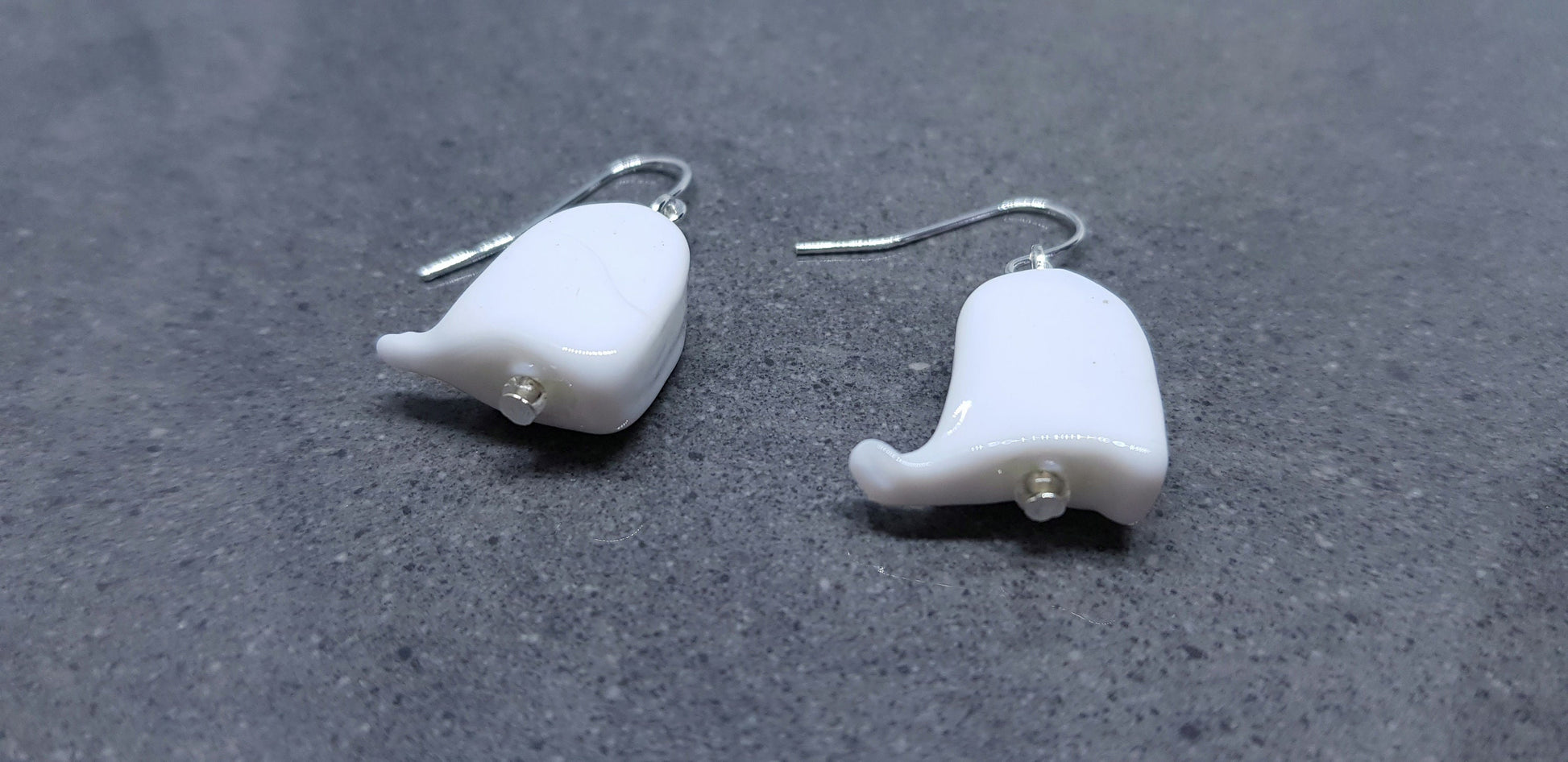 Glass Ghost Earrings, Hypoallergenic Ear Wires, Autumn Fall Earrings, Halloween Earrings, Halloween Party, Hallows Eve