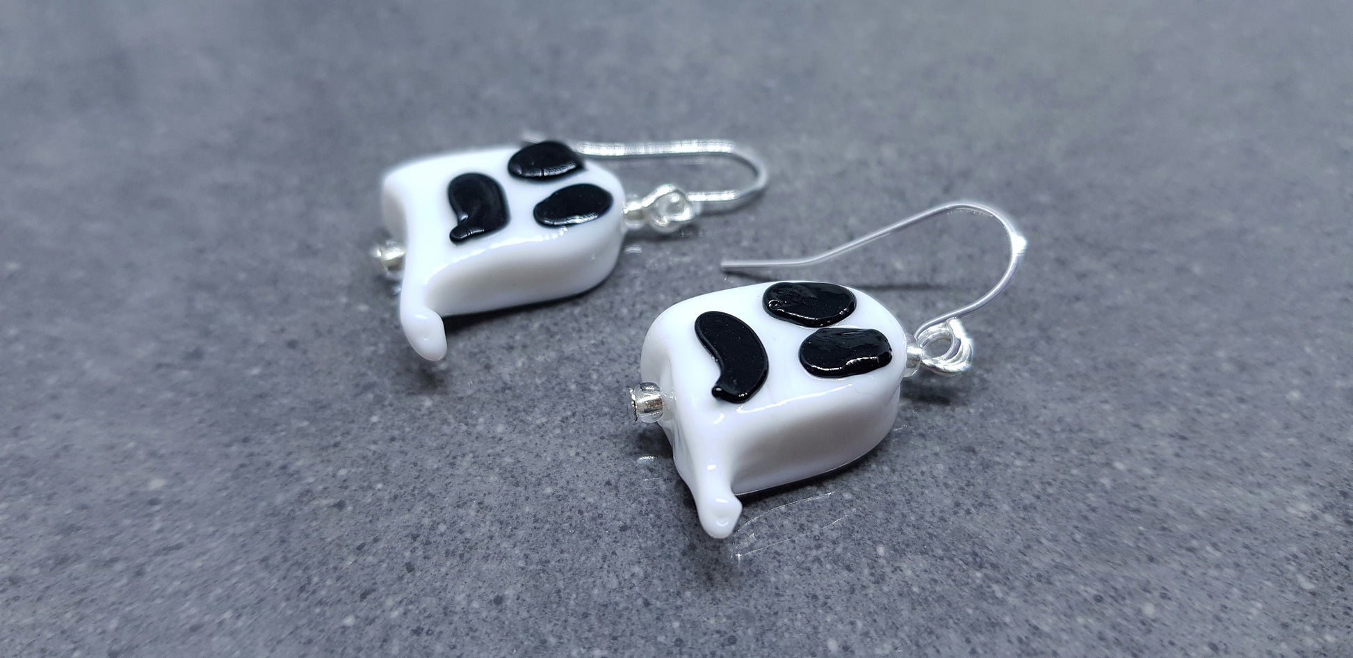Glass Ghost Earrings, Hypoallergenic Ear Wires, Autumn Fall Earrings, Halloween Earrings, Halloween Party, Hallows Eve