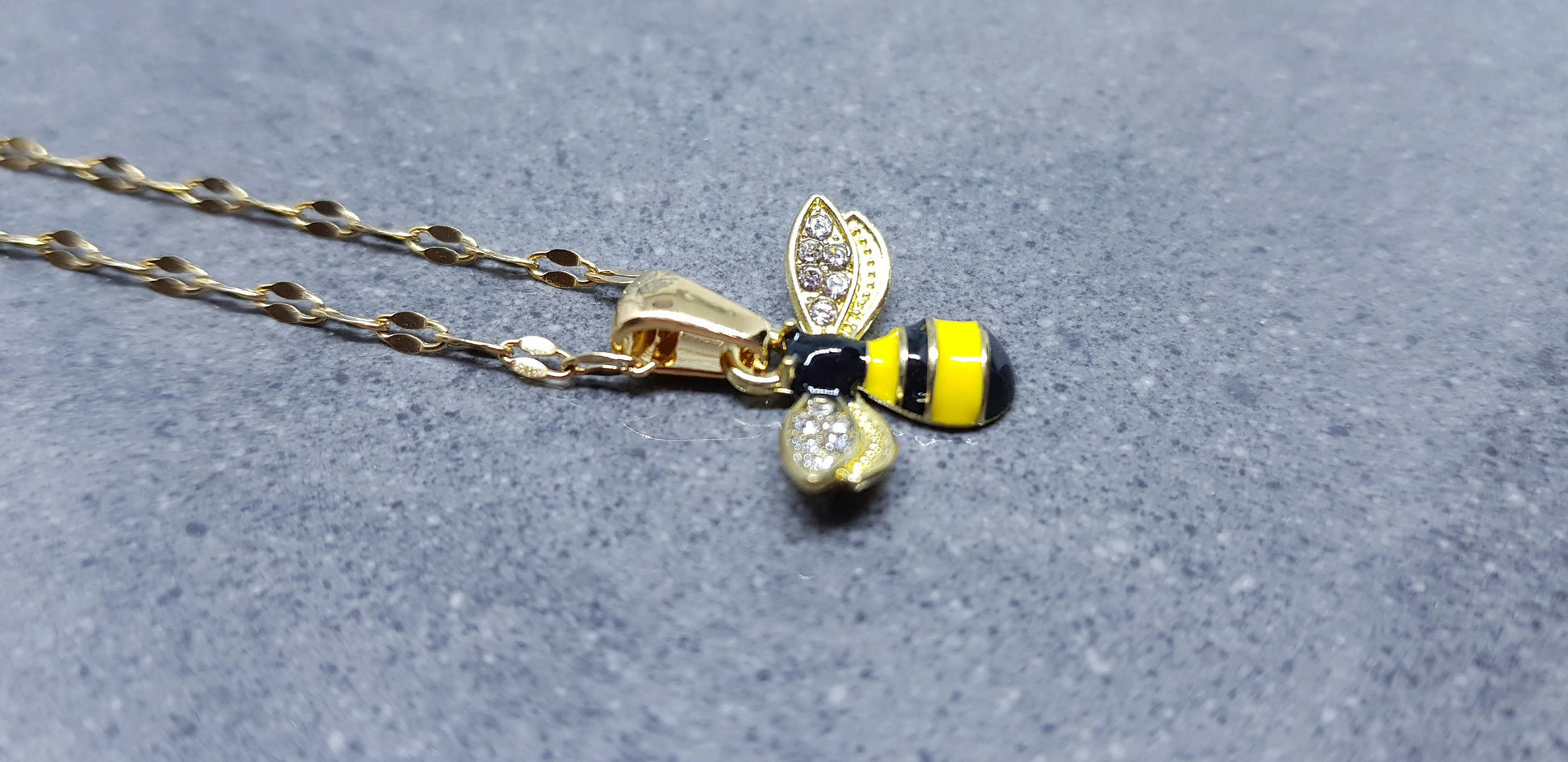 Crystal Rhinestone Bee Necklace, Bumble Bee Necklace, Minimalistic Choker, Crystal Rhinestone, Retro Choker, Insect Gifts