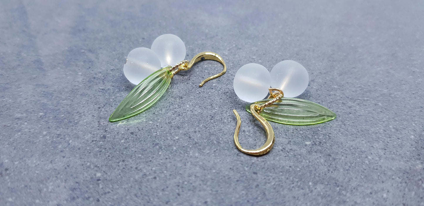 Glass Mistletoe Earrings, Berry Earrings, Hypoallergenic Ear Wires, Glass Jewelry, Autumn Earrings, Christmas Jewelry