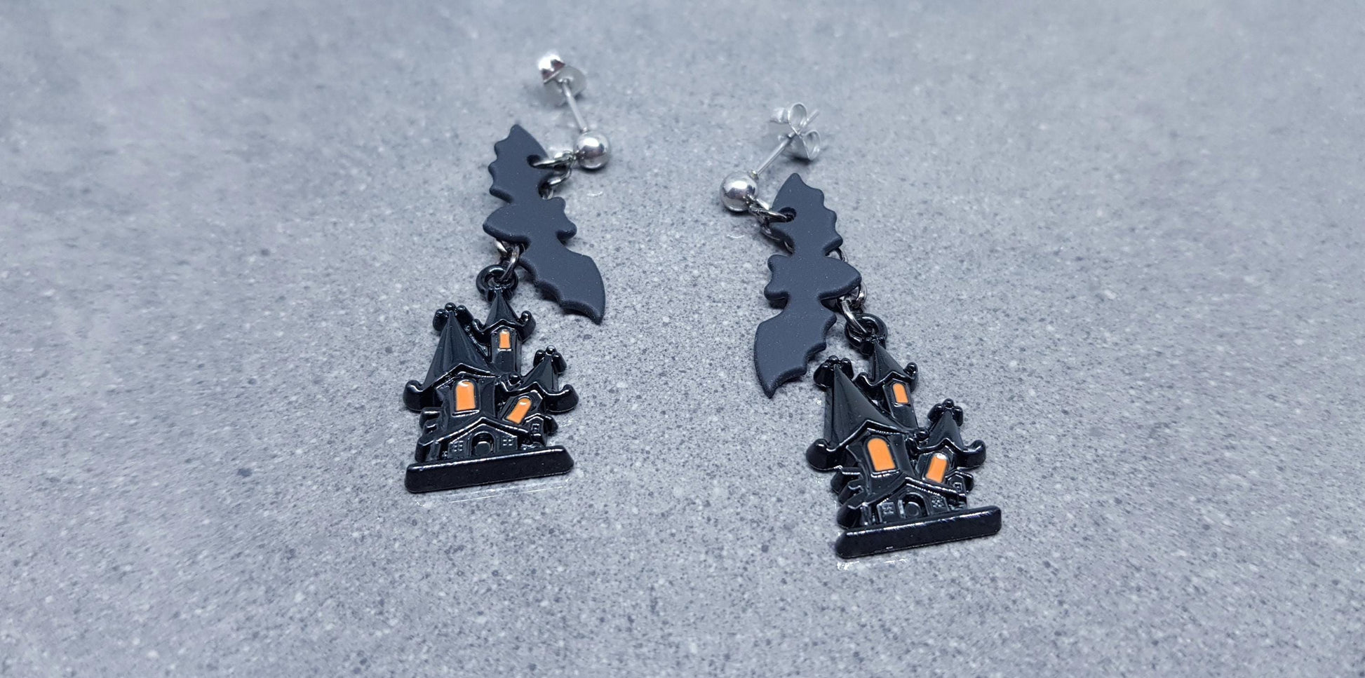 Haunted House Bat Earrings, Surgical Steel Studs, Bat Earrings, Autumn Fall Earrings, Halloween Earrings, Halloween Party, Hallows Eve