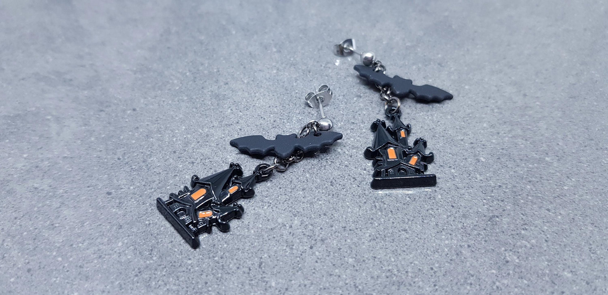 Haunted House Bat Earrings, Surgical Steel Studs, Bat Earrings, Autumn Fall Earrings, Halloween Earrings, Halloween Party, Hallows Eve