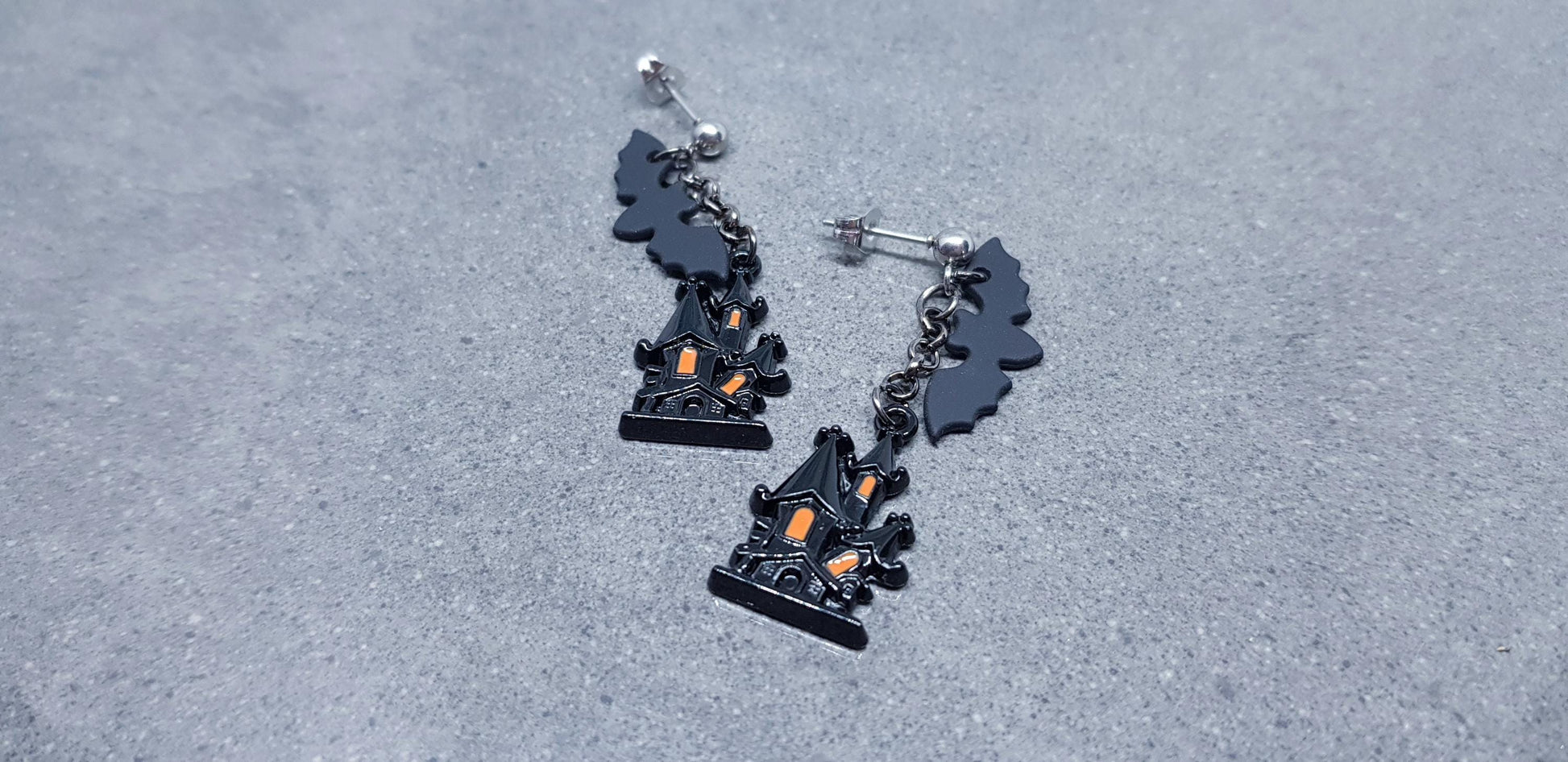 Haunted House Bat Earrings, Surgical Steel Studs, Bat Earrings, Autumn Fall Earrings, Halloween Earrings, Halloween Party, Hallows Eve