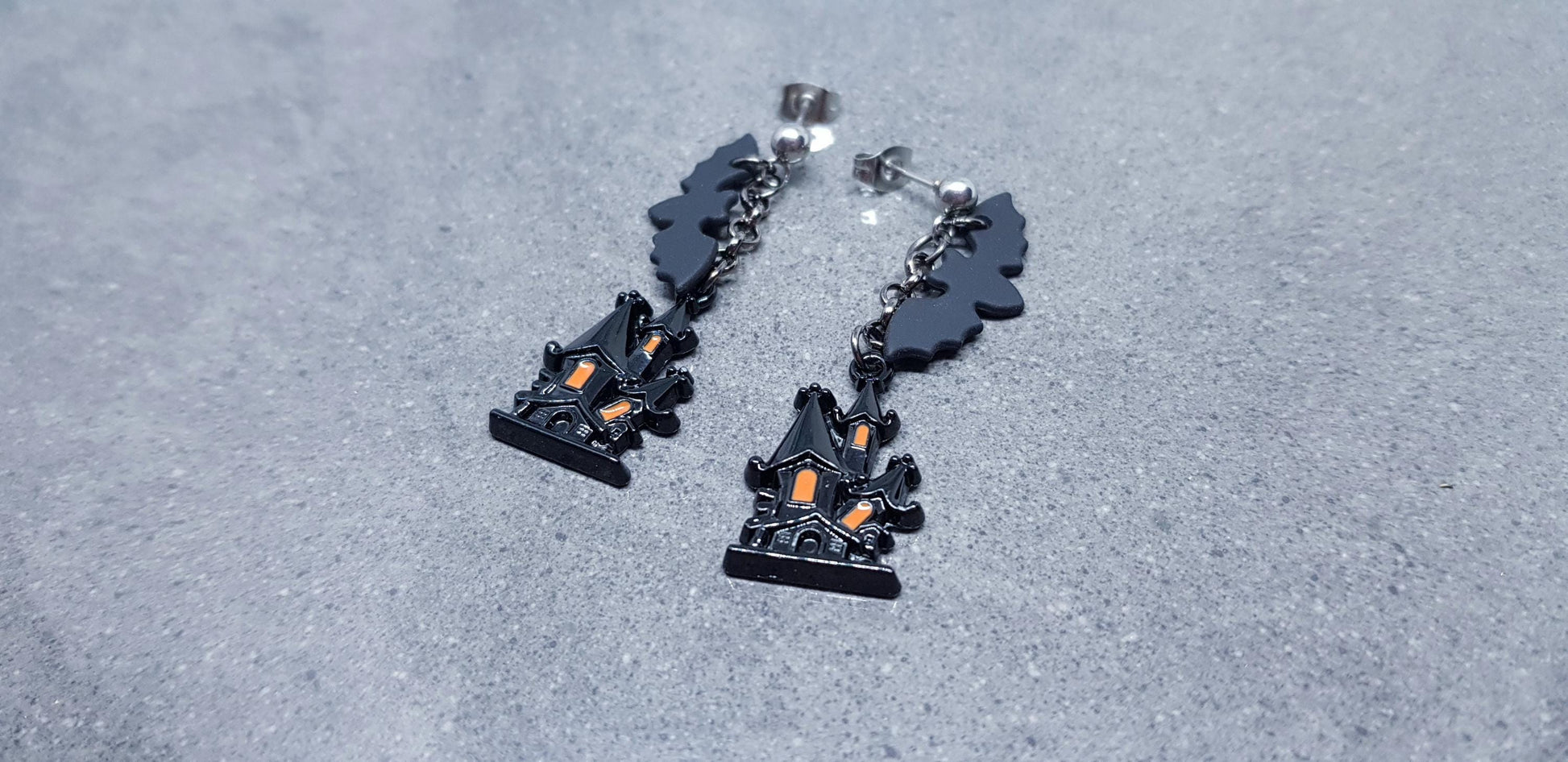 Haunted House Bat Earrings, Surgical Steel Studs, Bat Earrings, Autumn Fall Earrings, Halloween Earrings, Halloween Party, Hallows Eve