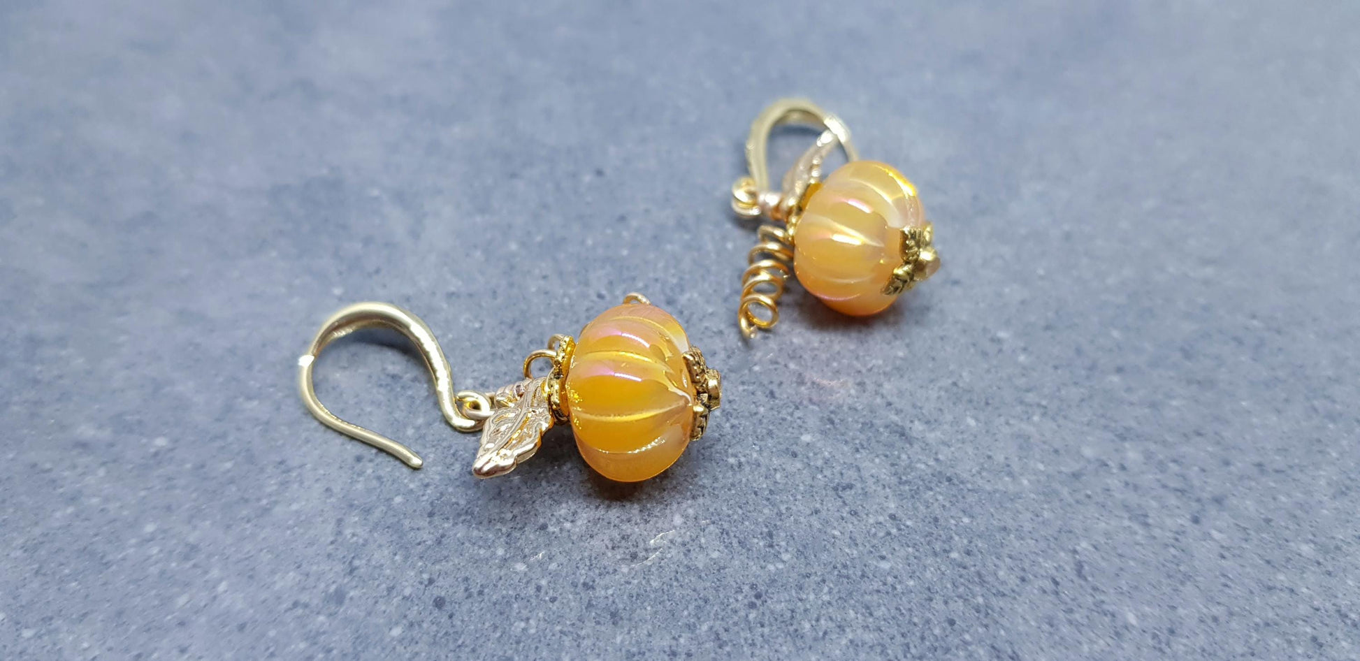 Glass Pumpkin Earrings, Hypoallergenic Ear Wires, Orange Earrings, Glass Jewelry, Autumn Earrings, Fall Halloween, Thanksgiving