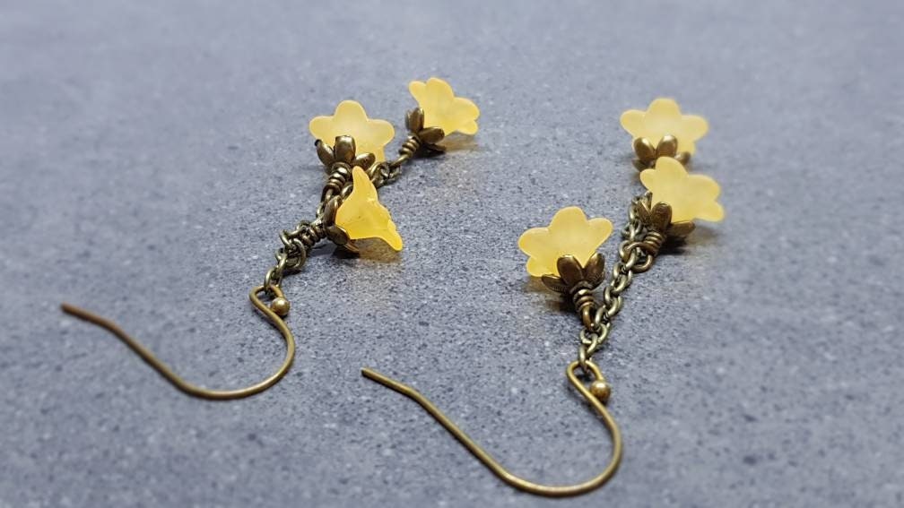 Flower Earrings, Hypoallergenic Ear Wires, Orange Yellow Earrings, Boho Jewelry, Simple Vintage Earrings