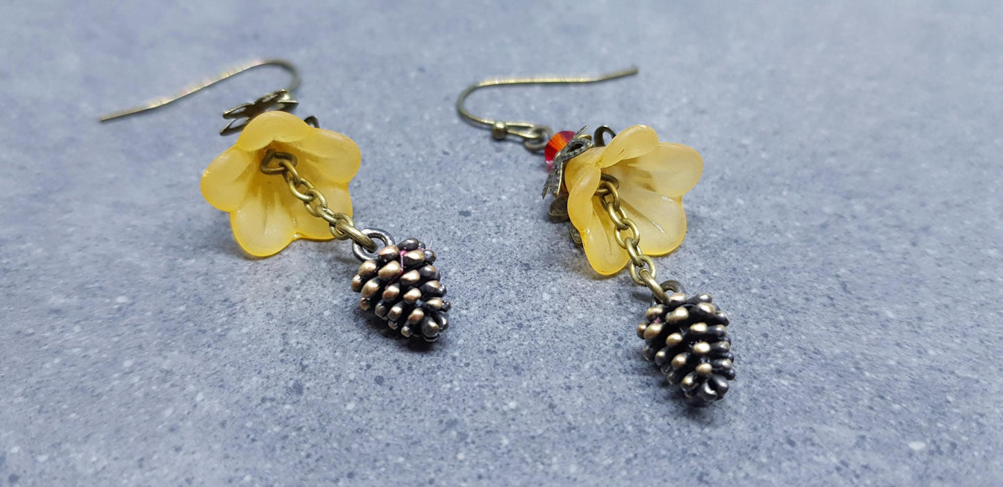 Autumn Flower Earrings, Hypoallergenic Ear Wires, Pinecone Earrings, Seasonal Earrings, Autumn/Fall Jewellery, PRIMERO Crystals®