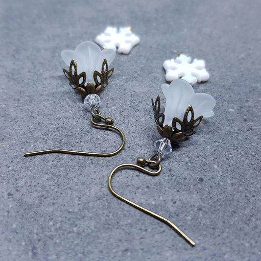 Christmas Flower Earrings, Choice of Ear Wires, White Snowflake Earrings, Seasonal Earrings, Festive Jewellery, PRIMERO Crystals®