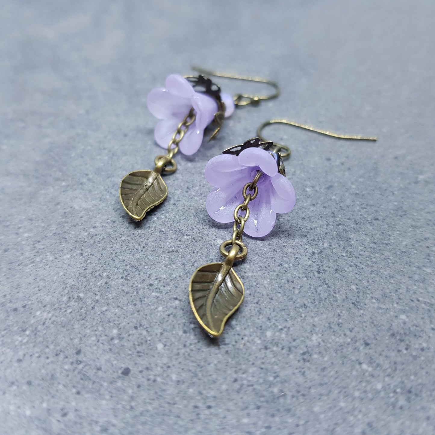 Purple Flower Earrings, Choice of Ear Wires, Mauve, Leaf Earrings, Seasonal Earrings, Vintage Style Jewellery, PRIMERO Crystals®