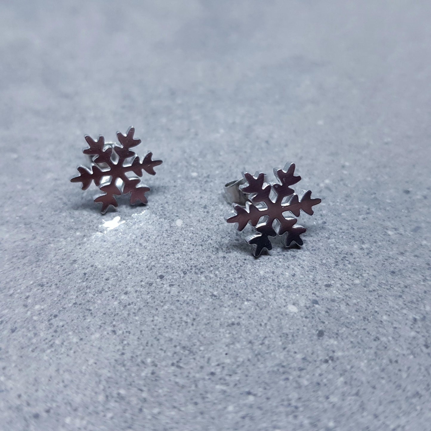 Snowflake Earrings, Stainless Steel Ear Studs, Hypoallergenic Earrings, Silver Snowflake Earrings, Christmas Earrings, Festive Earrings