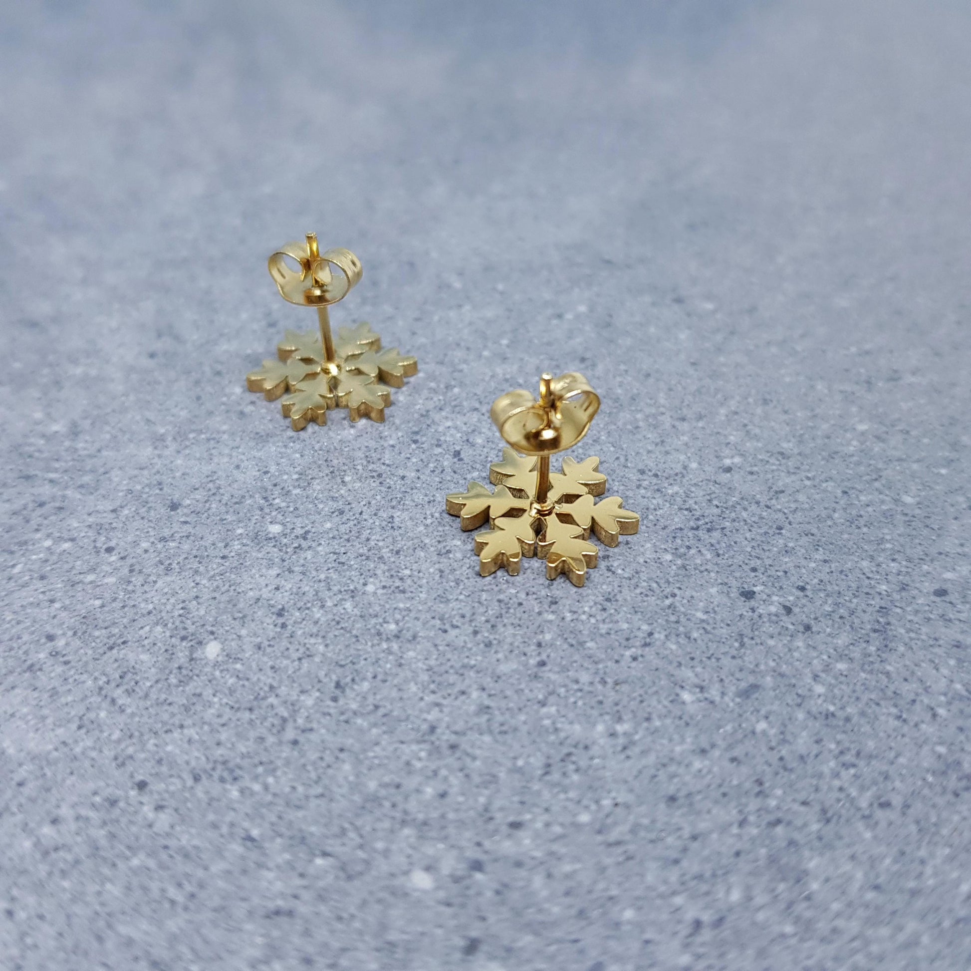 Snowflake Earrings, Stainless Steel Ear Studs, Hypoallergenic Earrings, Gold Snowflake Earrings, Christmas Earrings, Festive Earrings