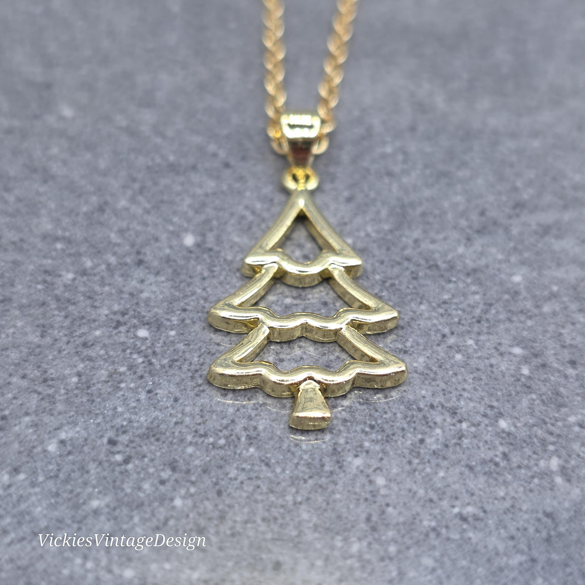 Christmas Tree Necklace