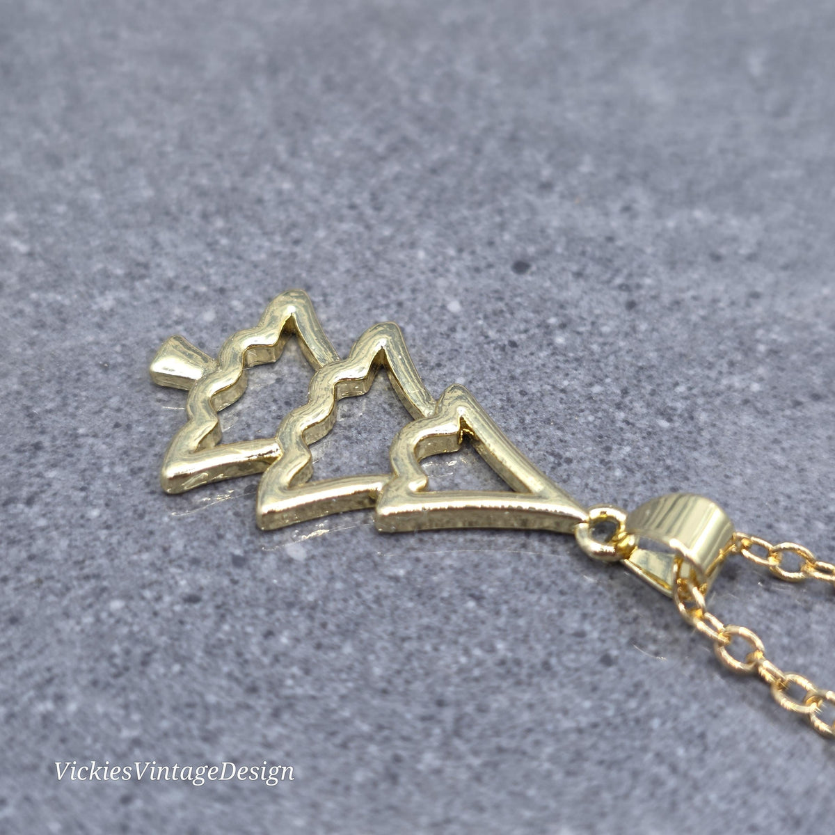 Christmas Tree Necklace